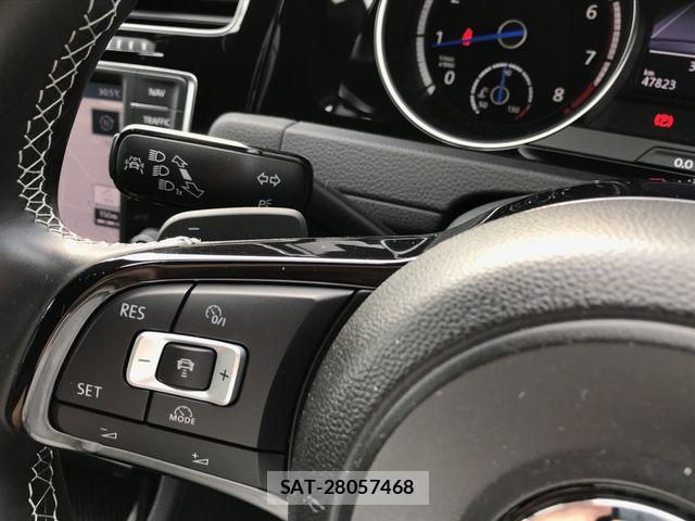 VolksWagen GOLF R 2014-03 8132993-21