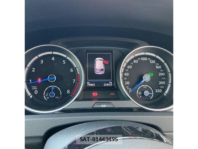 VolksWagen GOLF R 2017-08 8132992-6