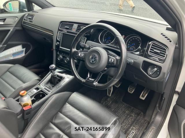 VolksWagen GOLF R 2015-10 8159519-10