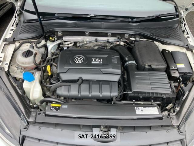 VolksWagen GOLF R 2015-10 8159519-20