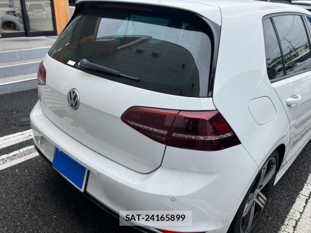 VolksWagen GOLF R 2015-10 8159519-2