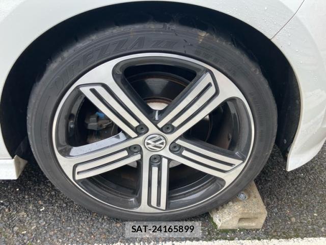 VolksWagen GOLF R 2015-10 8159519-6