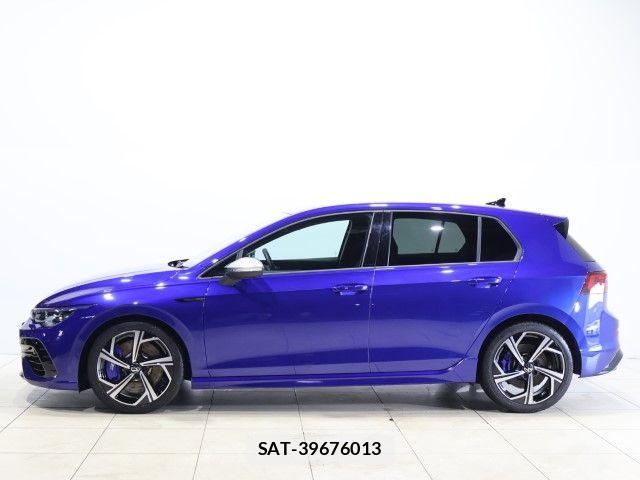 VolksWagen GOLF R 2023-09 8211016-9