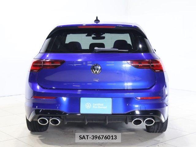 VolksWagen GOLF R 2023-09 8211016-10