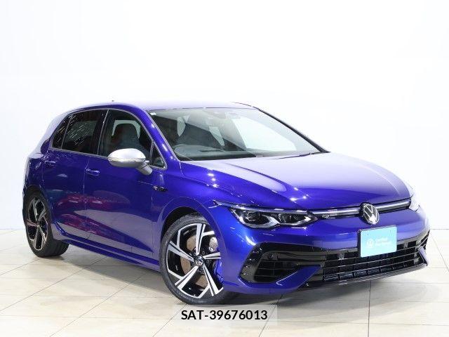VolksWagen GOLF R 2023-09 8211016-12