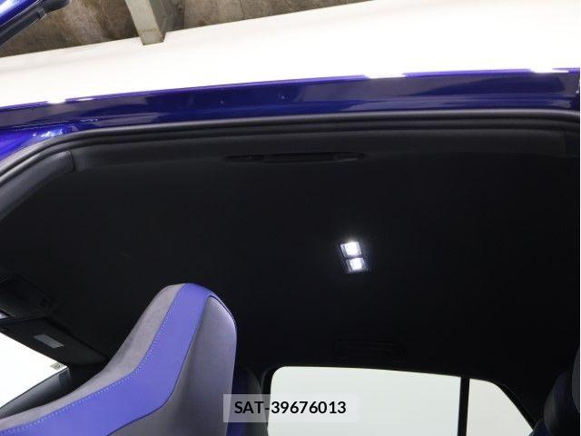 VolksWagen GOLF R 2023-09 8211016-6