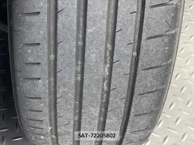 VolksWagen GOLF R 2015-07 8355888-22