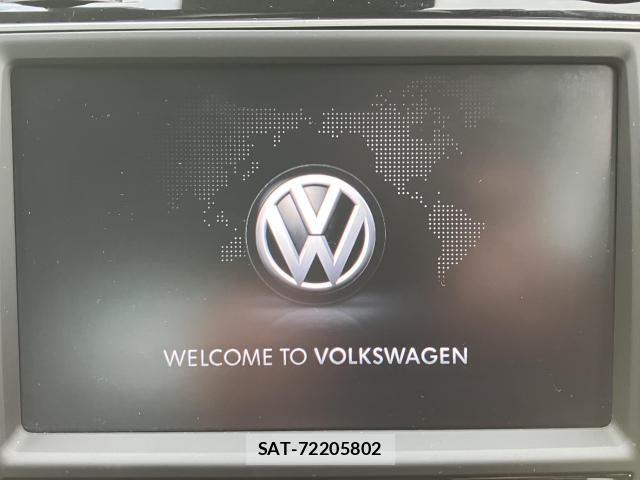 VolksWagen GOLF R 2015-07 8355888-6