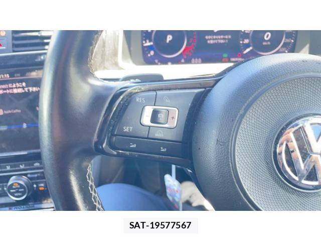 VolksWagen GOLF R 2017-07 8369735-12