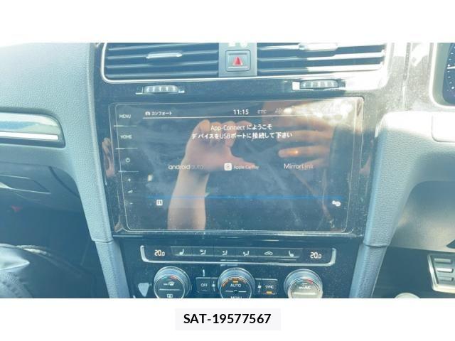 VolksWagen GOLF R 2017-07 8369735-14