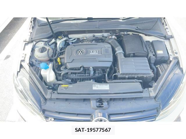VolksWagen GOLF R 2017-07 8369735-28