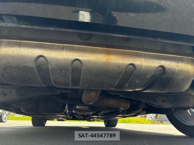 VolksWagen GOLF R 2015-05 8372381-28