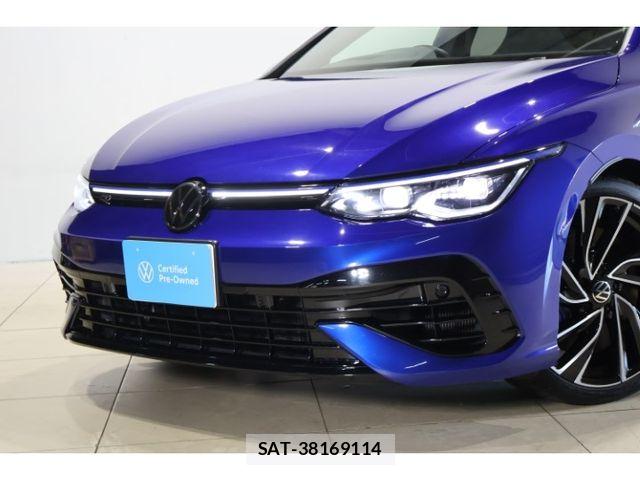 VolksWagen GOLF R 2024-02 8439102-16