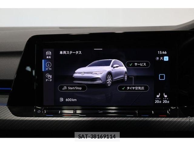 VolksWagen GOLF R 2024-02 8439102-28