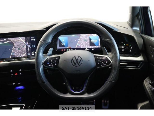 VolksWagen GOLF R 2024-02 8439102-2