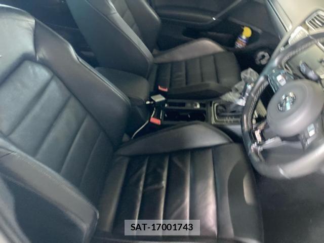 VolksWagen GOLF R 2014-03 8564090-16