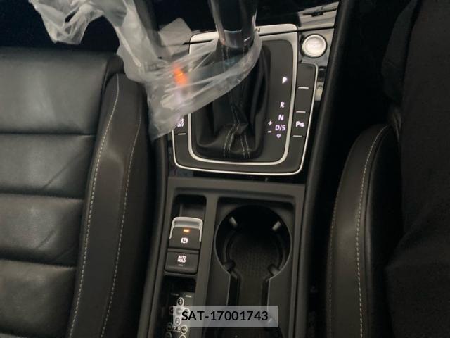 VolksWagen GOLF R 2014-03 8564090-21