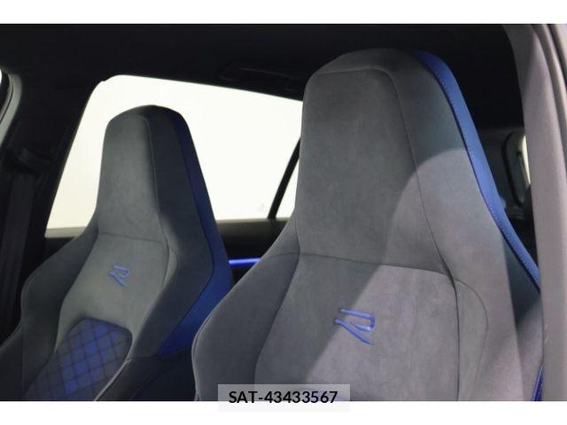 VolksWagen GOLF R 2022-11 8629743-3