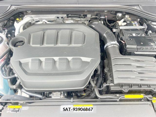 VolksWagen GOLF R 2025-07 8746849-18