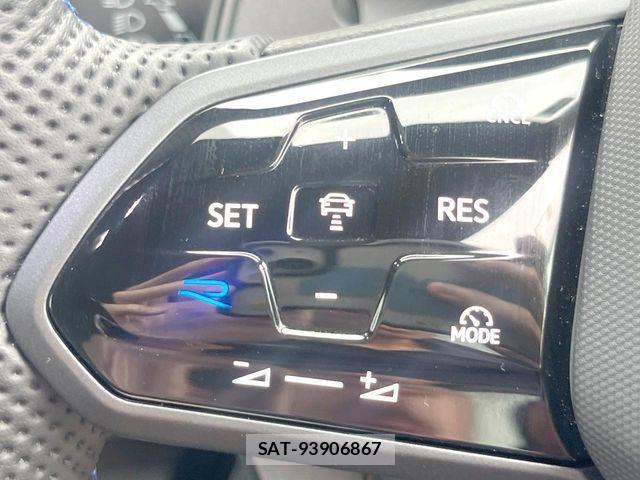 VolksWagen GOLF R 2025-07 8746849-5