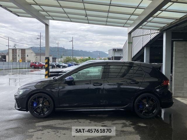 VolksWagen GOLF R 2023-10 8851083-4