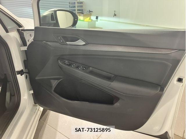 VolksWagen GOLF R 2025-01 8882970-14