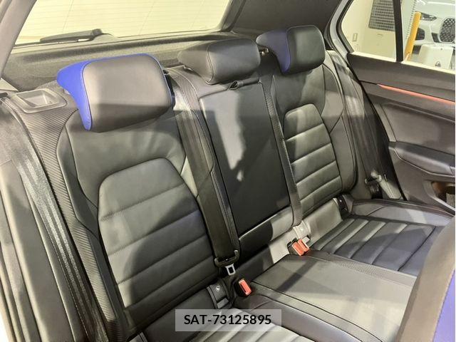 VolksWagen GOLF R 2025-01 8882970-15