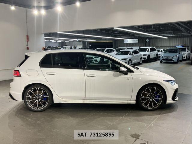 VolksWagen GOLF R 2025-01 8882970-4