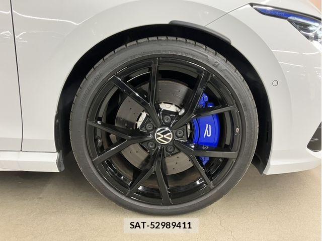 VolksWagen GOLF R 2024-06 8882969-5