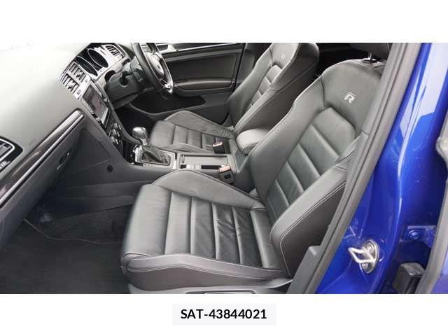 VolksWagen GOLF R VARIANT 2015-02 6528051-19