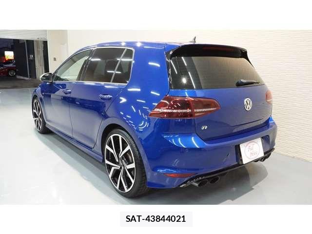 VolksWagen GOLF R VARIANT 2015-02 6528051-6