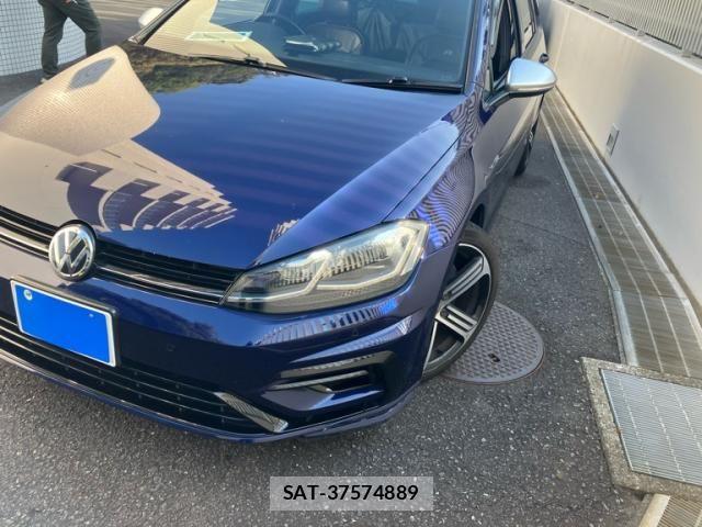 VolksWagen GOLF R VARIANT 2018-07 6915364-1
