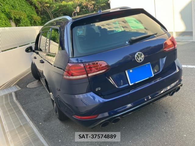 VolksWagen GOLF R VARIANT 2018-07 6915364-5