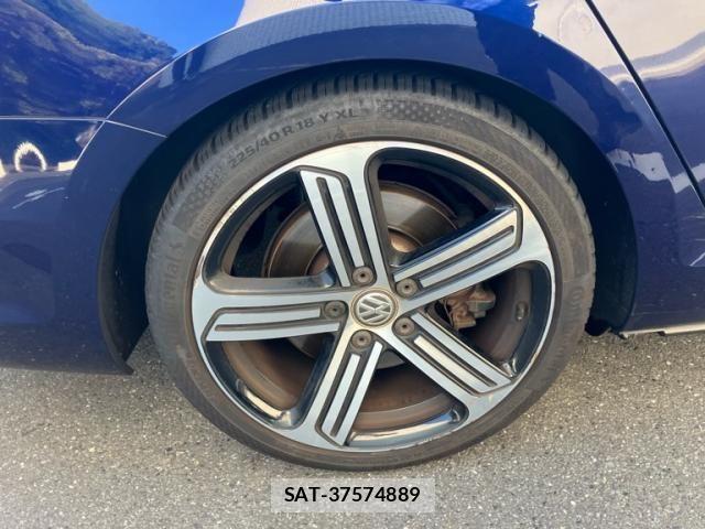 VolksWagen GOLF R VARIANT 2018-07 6915364-7