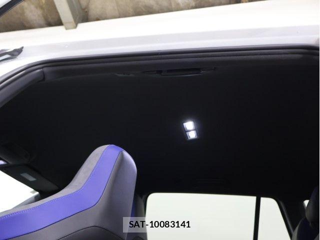 VolksWagen GOLF R VARIANT 2024-03 7227100-6