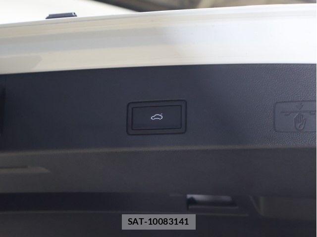 VolksWagen GOLF R VARIANT 2024-03 7227100-7