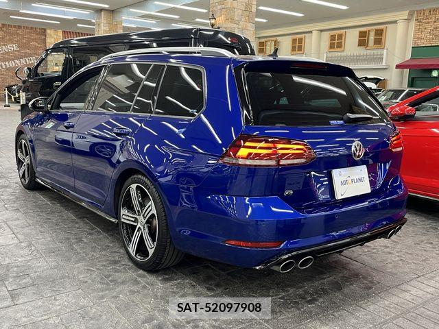 VolksWagen GOLF R VARIANT 2018-12 8039181-10