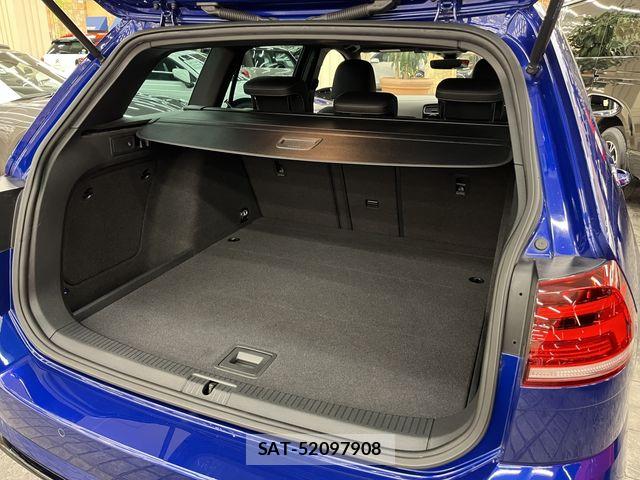 VolksWagen GOLF R VARIANT 2018-12 8039181-5