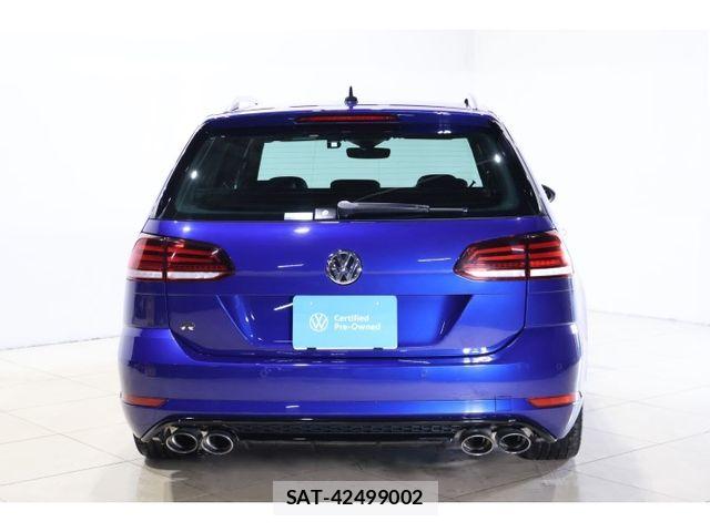 VolksWagen GOLF R VARIANT 2018-08 8439103-10
