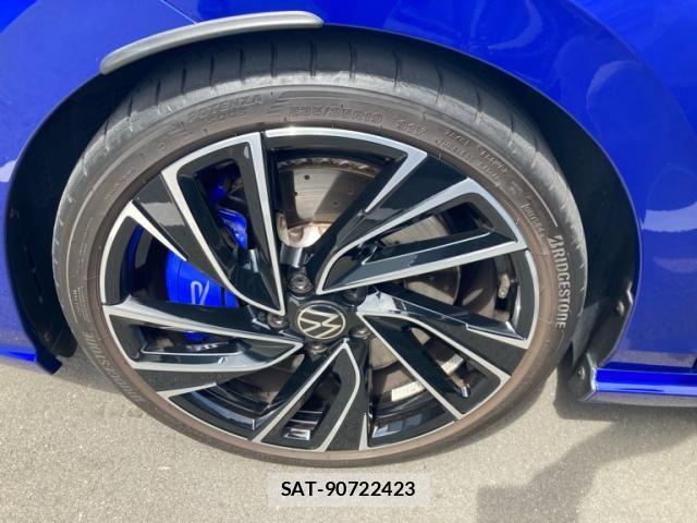VolksWagen GOLF R VARIANT 2024-02 8458770-9
