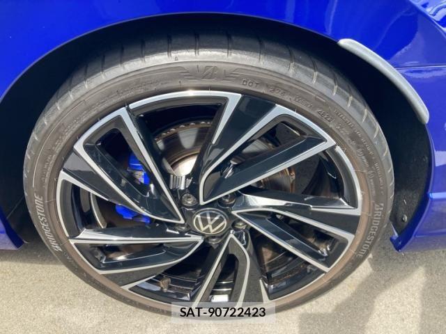 VolksWagen GOLF R VARIANT 2024-02 8458770-8