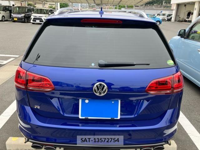 VolksWagen GOLF R VARIANT 2016-10 8882971-7