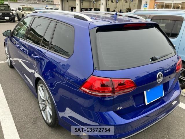 VolksWagen GOLF R VARIANT 2016-10 8882971-8