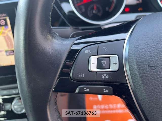 VolksWagen GOLF TOURAN 2021-03 1610586-10