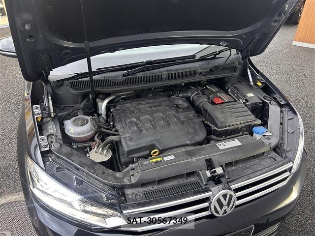 VolksWagen GOLF TOURAN 2018-10 1665247-9