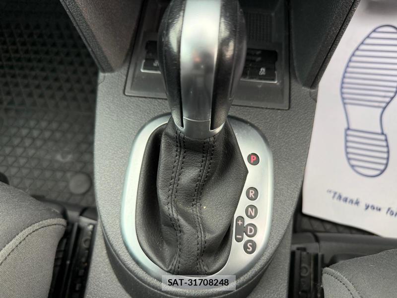 VolksWagen GOLF TOURAN 2015-01 1204750-44