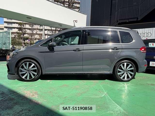 VolksWagen GOLF TOURAN 2022-06 4994373-10