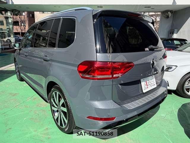 VolksWagen GOLF TOURAN 2022-06 4994373-11