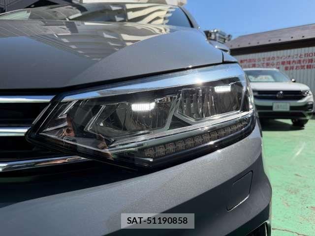 VolksWagen GOLF TOURAN 2022-06 4994373-3
