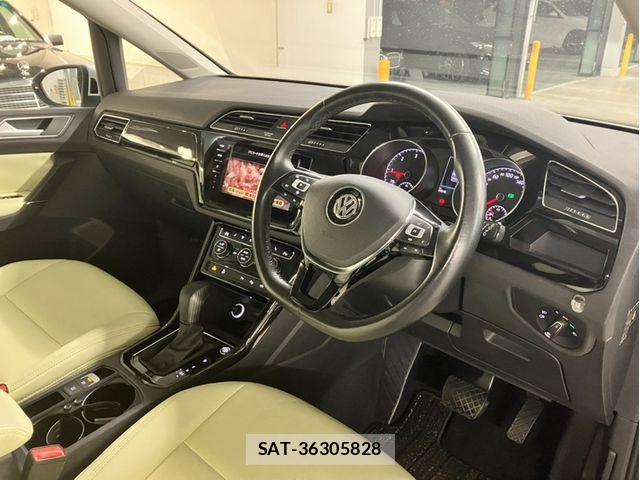VolksWagen GOLF TOURAN 2020-06 4994381-1